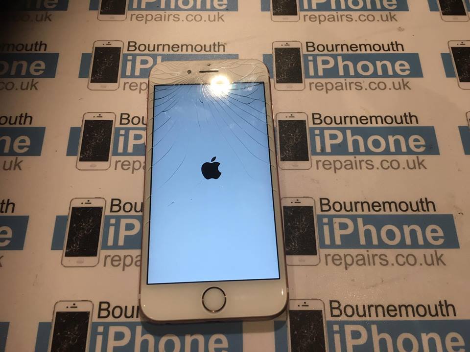 iPhone 6S with broken glass touchscreen before the repair